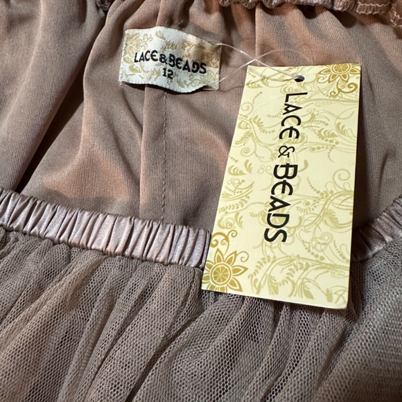 Lace & Beads tulle midi skirt in taupe - Size M (UK size 12) - Picture 3 of 4